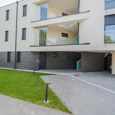 Luxus Partivilla * Сантод